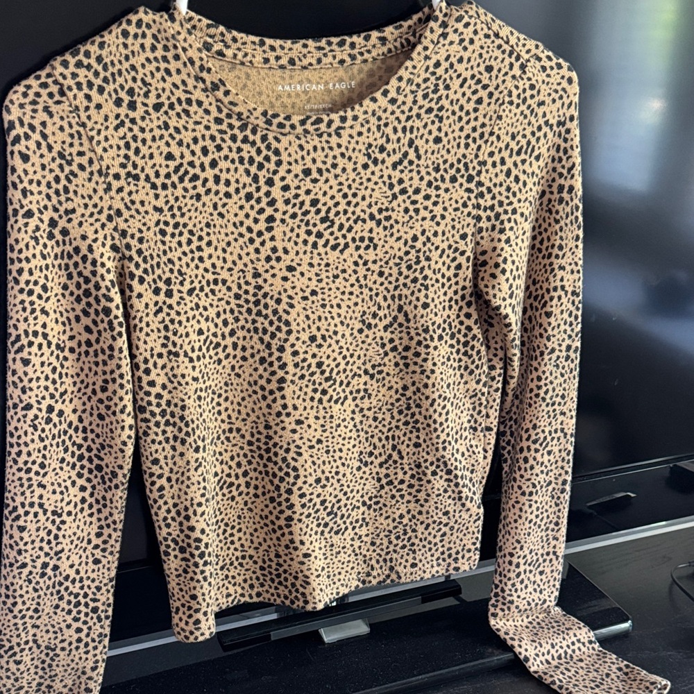 American Eagle Outfitters Tan and Black Leopard Long Sleeve Top